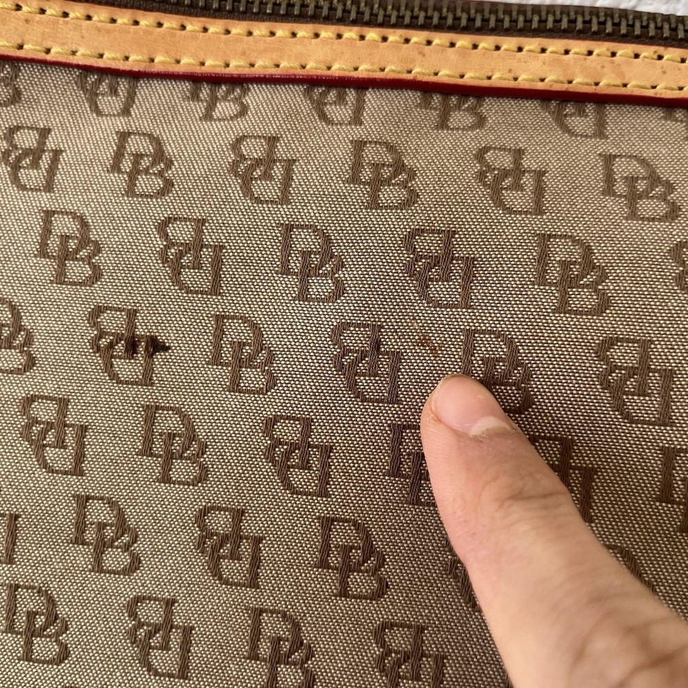 Vintage Dooney & Bourke Womens Monogram Canvas Handbag Purse *READ* - Picture 10 of 16